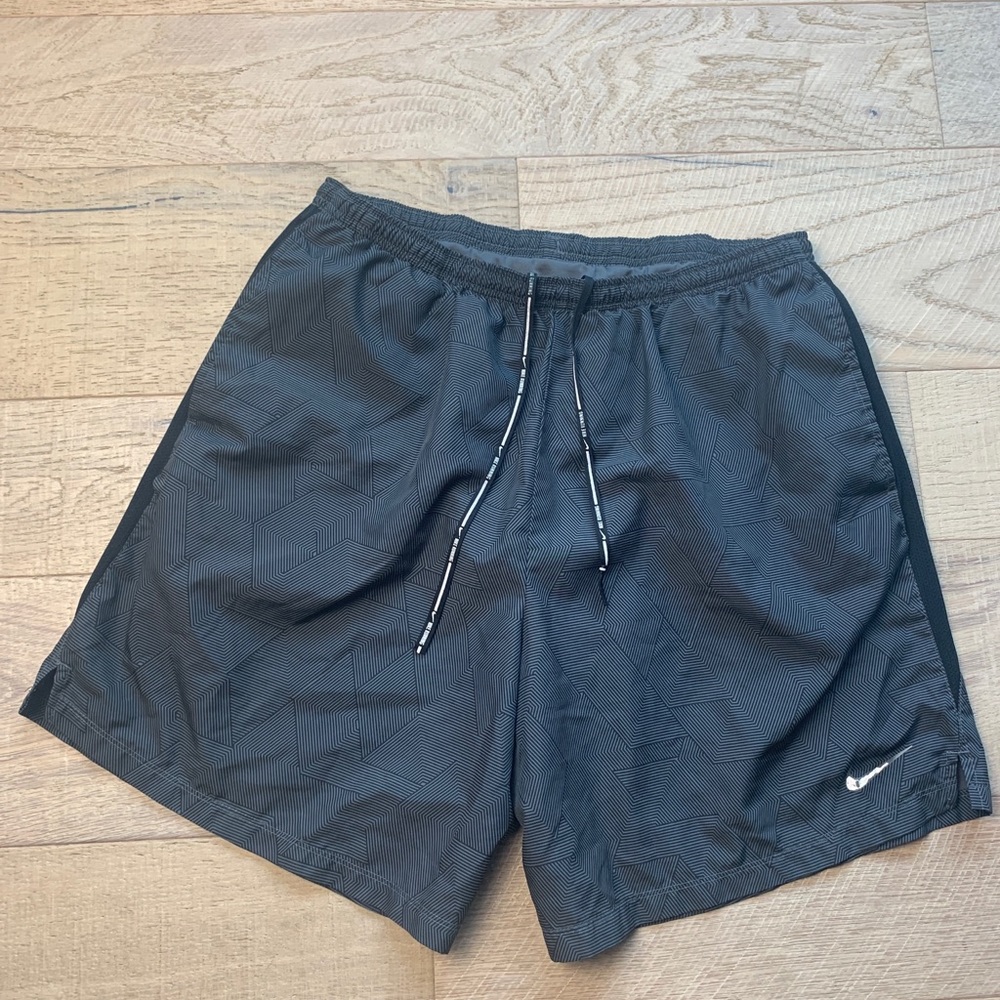 Nike Dri-Fit Running Training Shorts Gray Lined